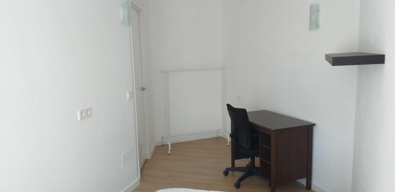 Apartamentos Don Manuel A Cee Exterior photo